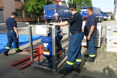 Aufbau Trinkwasseraufbereitungsanlage durch das SEEWA-Team